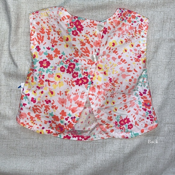 Old Navy 12 Month Little Girl Floral top with button up back with original tags - Picture 2 of 5